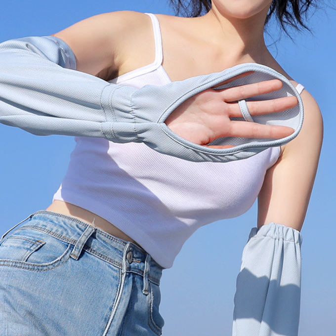 이제는 게절에 상관없이 내내 착용해야 하는 데일리 자외선 차단 토시 제품입니다. <중국구매대행 쇼핑몰 자외선 차단 토시>