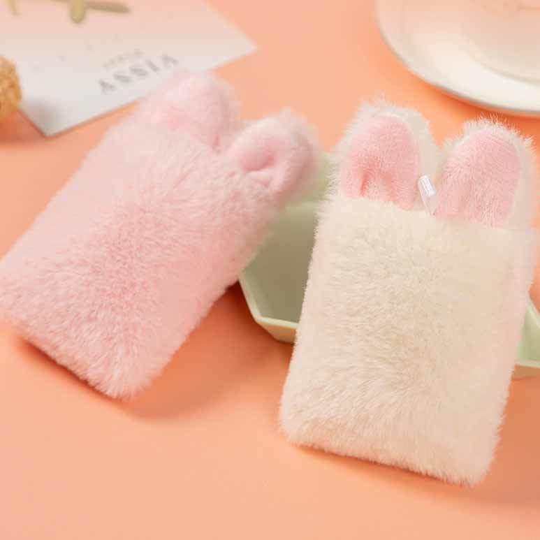 핫팩을 리필하면 귀여운 캐릭터의 인형은 반영구적으로 사용가능한