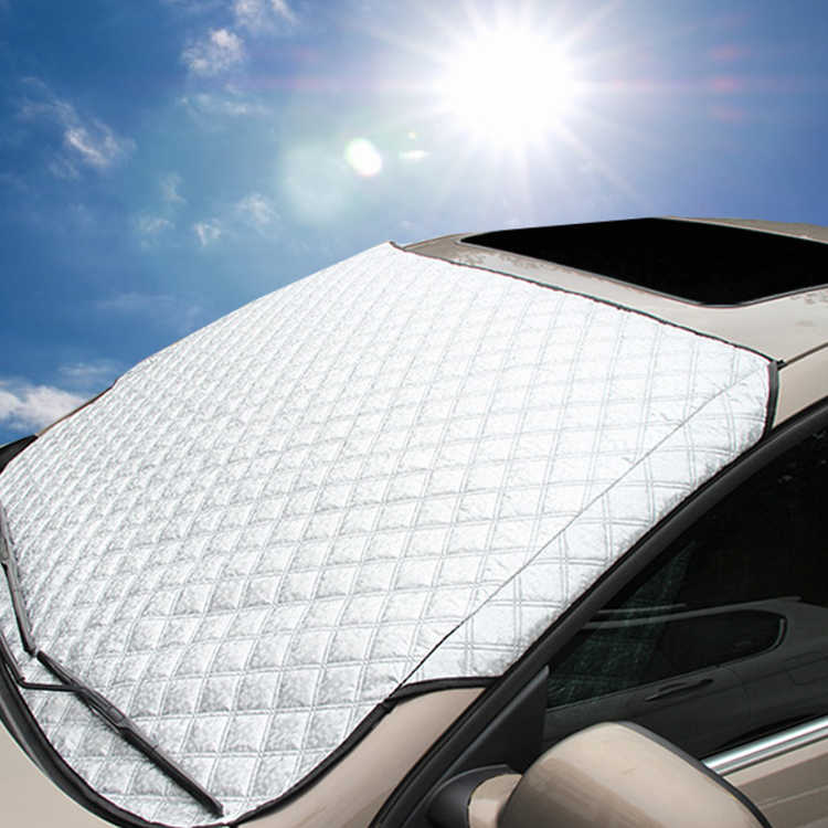 겨울철 서리 방지 뿐 아니라 여름철 햇빛을 가려놓는 용도로도 사용이 가능해요. <중국구매대행 추천 자동차 서리방지 패드>