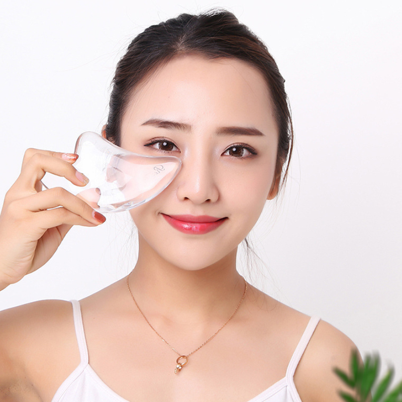 사람의 얼굴 곡선에 맞에 여러가지 곡선으로 이루어진 스틱 제품인데요. <알리바바구매대행 추천 리프팅 스틱>