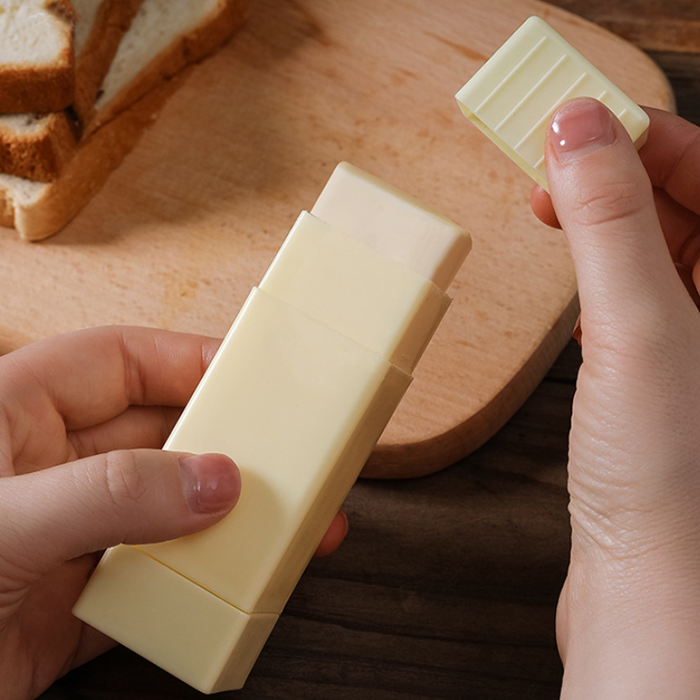 위로는 뚜껑이 있어 사용 후 뚜껑을 닫아 버터가 굳지 않도록 도와줍니다. <알리바바구매대행 추천 버터 꽂이 스틱>